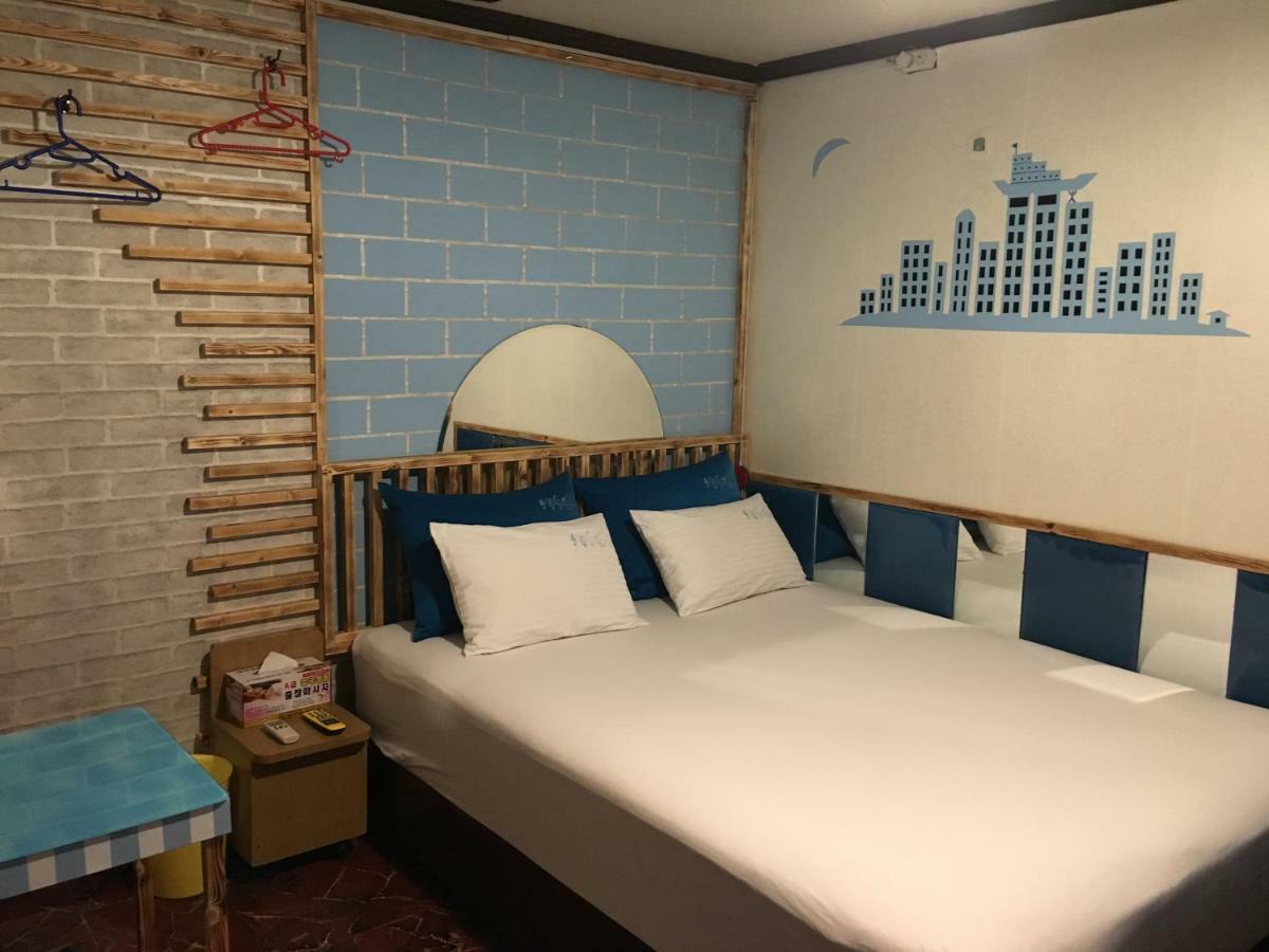Coin Motel Busan Exterior foto